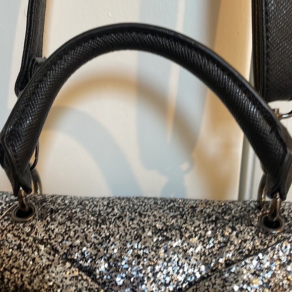 Pocketbook: silver & black. - Picture 5 of 7
